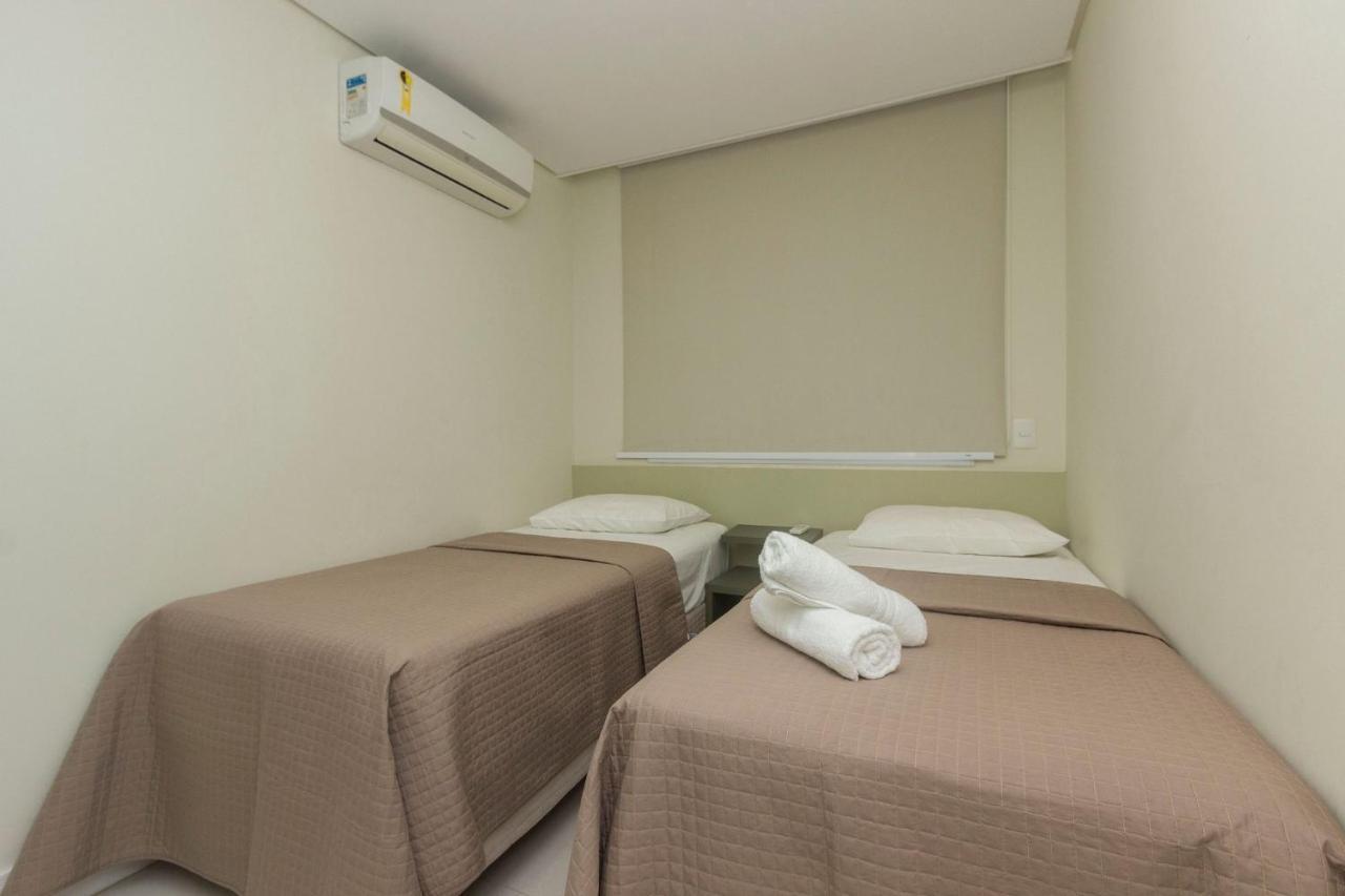 Riomaggiore 201 -Lindo Apartamento 200M Da Praia De Bombas - Excelente Custo Beneficio - Roupas De Cama E Toalhas Inclusas. Bombinhas Esterno foto