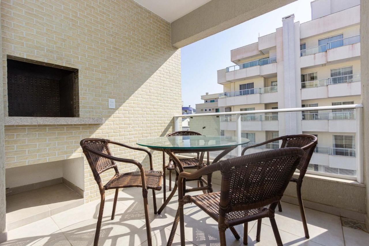 Riomaggiore 201 -Lindo Apartamento 200M Da Praia De Bombas - Excelente Custo Beneficio - Roupas De Cama E Toalhas Inclusas. Bombinhas Esterno foto